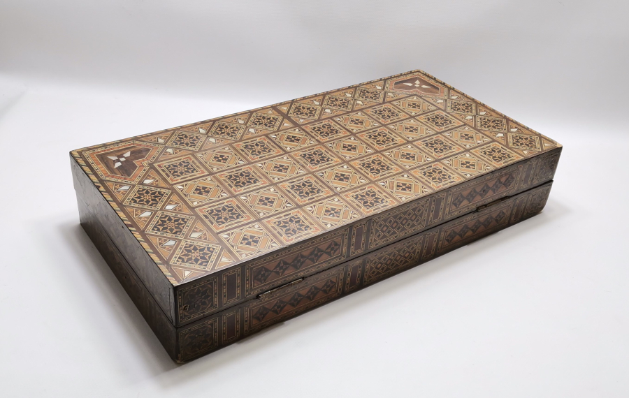 OSMANLI DÖNEMİ MARKÜTERİ İŞÇİLİKLİ BÜYÜK BOY TAVLA