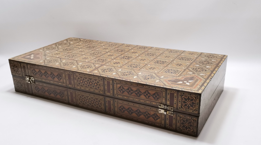 OSMANLI DÖNEMİ MARKÜTERİ İŞÇİLİKLİ BÜYÜK BOY TAVLA