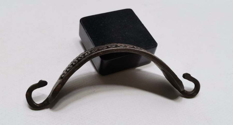 OSMANLI DÖNEMİ NADİR DEMİR İŞÇİLİĞİ YILAN FORMUNDA AT GEMİ