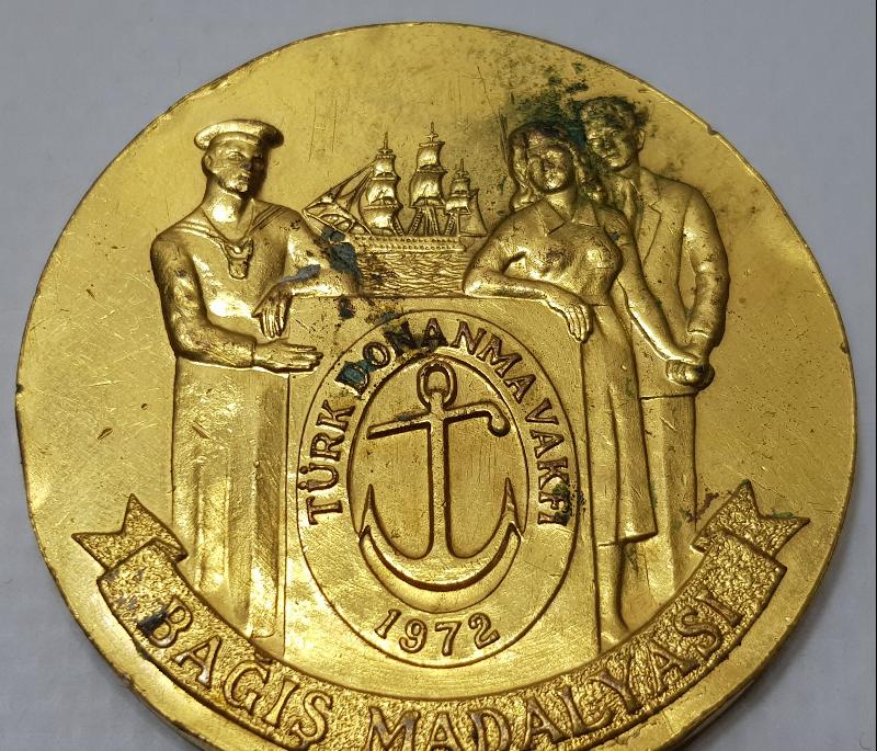 1972 TÜRK DONANMA VAKFI ALTIN KAPLAMA MADALYA