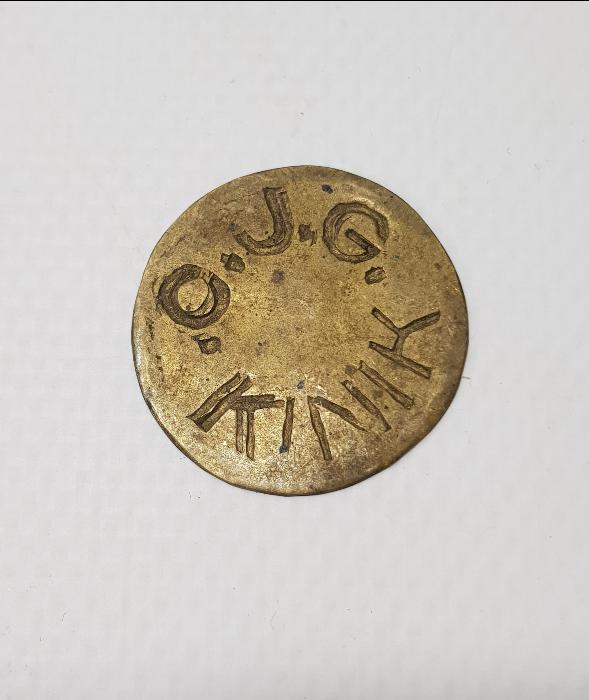 KINIK C.J.G. YAZILI PİRİNÇ JETON 