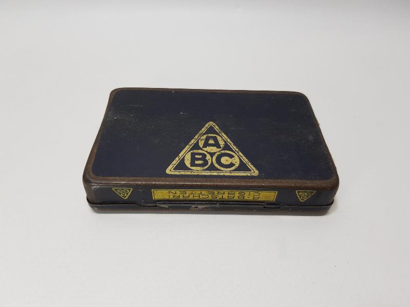 MERCEDES MARKA ANTİKA TENEKE SİGARA KUTUSU