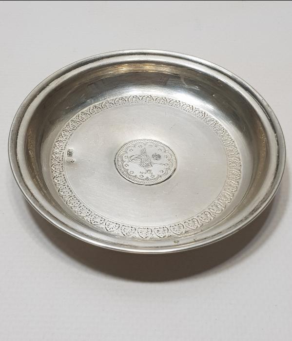 ORTASINDA OSMANLI PARA BULUNAN GÜMÜŞ KINA TASI