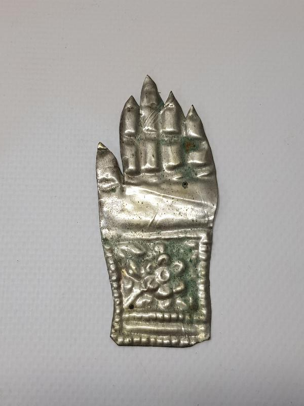 OSMANLI DÖNEMİ RUM İŞİ EL FORMLU GÜMÜŞ ADAKLIK 