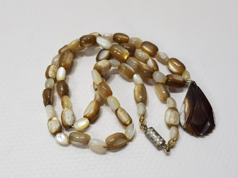 ANTİKA KAHVERENGİ BEYAZ SEDEF KOLYE