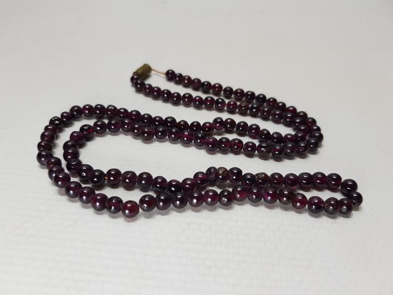 ANTİKA LAL TAŞI GERDANLIK