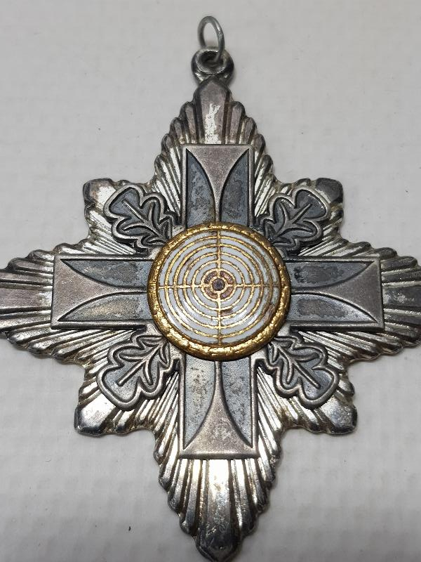 HAÇ FORMLU MİNELİ NİŞAN