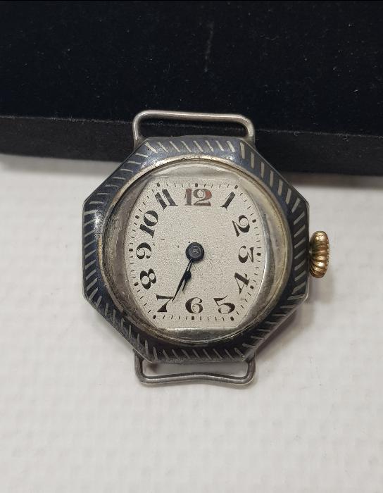 OSMANLI DÖNEMİ LEVANTEN İŞİ SAVATLI GÜMÜŞ BAYAN KOL SAATİ 