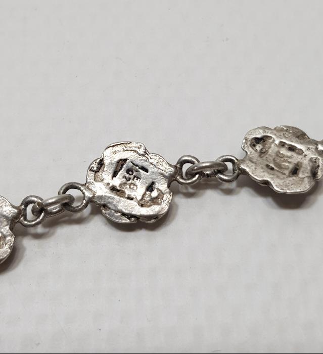 GÜL DESENLERİYLE SÜSLÜ ANTİKA GÜMÜŞ BİLEKLİK