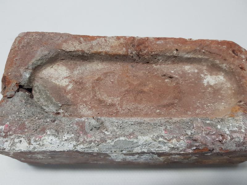 OSMANLI DÖNEMİ OSMANLICA YAZILI VE AY YILDIZLI TUĞLA