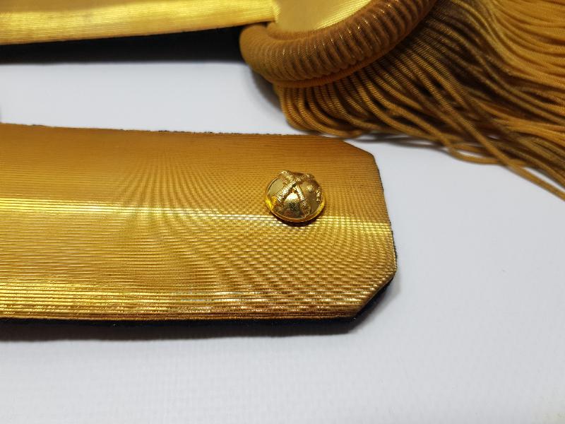 OSMANLICA YAZILI ORJİNAL KUTUSUNDA TOPÇU PAŞA APOLETİ