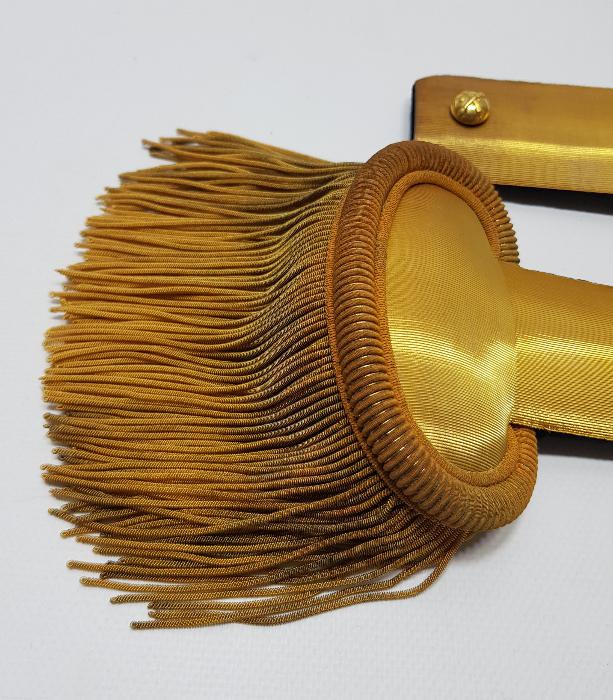 OSMANLICA YAZILI ORJİNAL KUTUSUNDA TOPÇU PAŞA APOLETİ