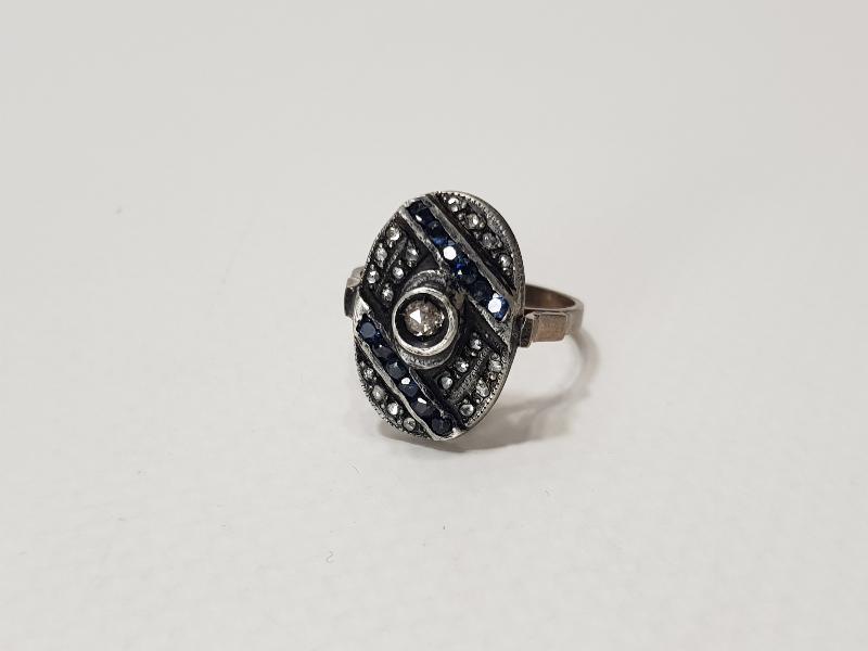 SAFİR VE ELMAS TAŞLARLA SÜSLÜ ALTIN YÜZÜK