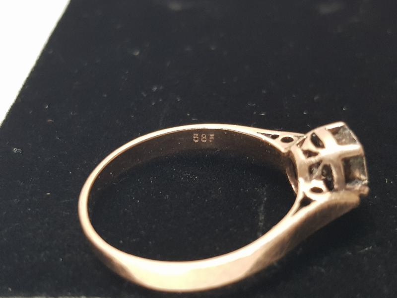 TEKTAŞ ALTIN YÜZÜK