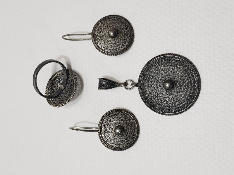 TELKARİ İŞÇİLİKLİ GÜMÜŞ TAKI SETİ 