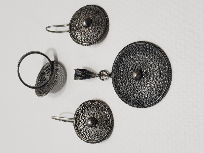 TELKARİ İŞÇİLİKLİ GÜMÜŞ TAKI SETİ 