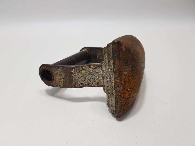 FARKLI FORMDA ÇOK NADİR ANTİKA ÜTÜ