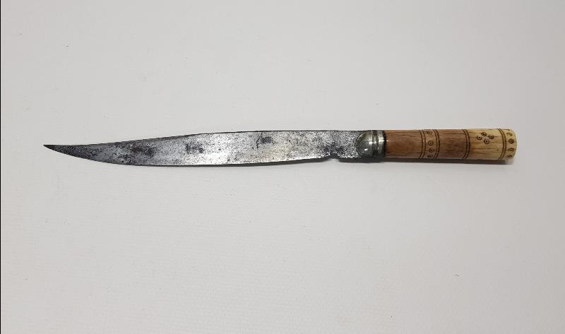 OSMANLI DÖNEMİ MEŞRUTİYET SLOGANLARI YAZILI VE BAYRAKLARLA SÜSLÜ MORS DİŞİ SAPLI ÇOK NADİR KAMA