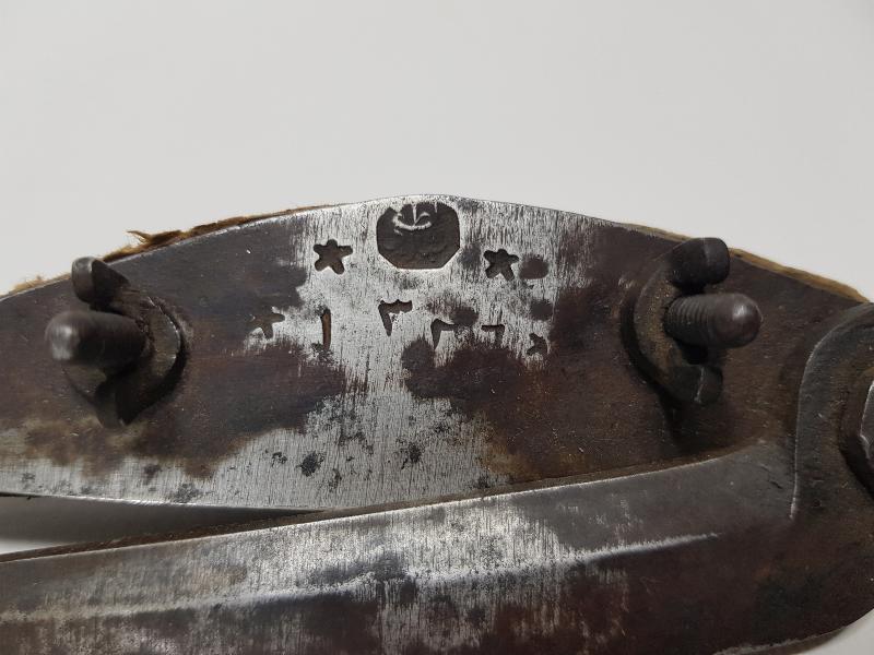 OSMANLICA YAZILI VE TARİHLİ HALI MAKASI