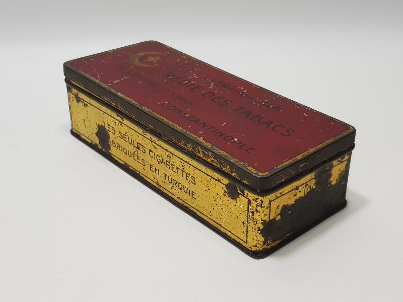 CONSTANTINOPLE - OSMANLI DÖNEMİ AY YILDIZLI REGIE DES TABACS TENEKE SİGARA KUTUSU