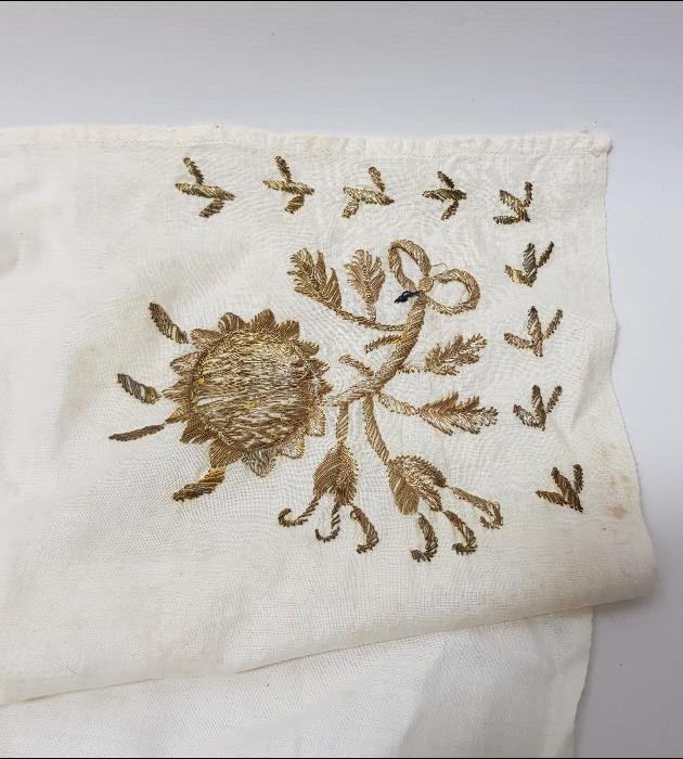 OSMANLI DÖNEMİ ALTIN SIRMA İŞLEMELİ ÖRTÜ