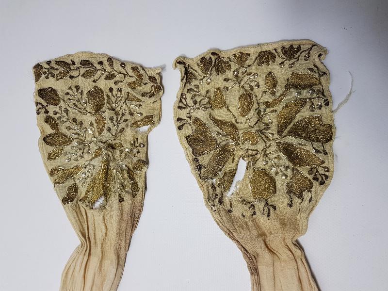 OSMANLI DÖNEMİ ALTIN SIRMA İŞLEMELİ UÇKUR