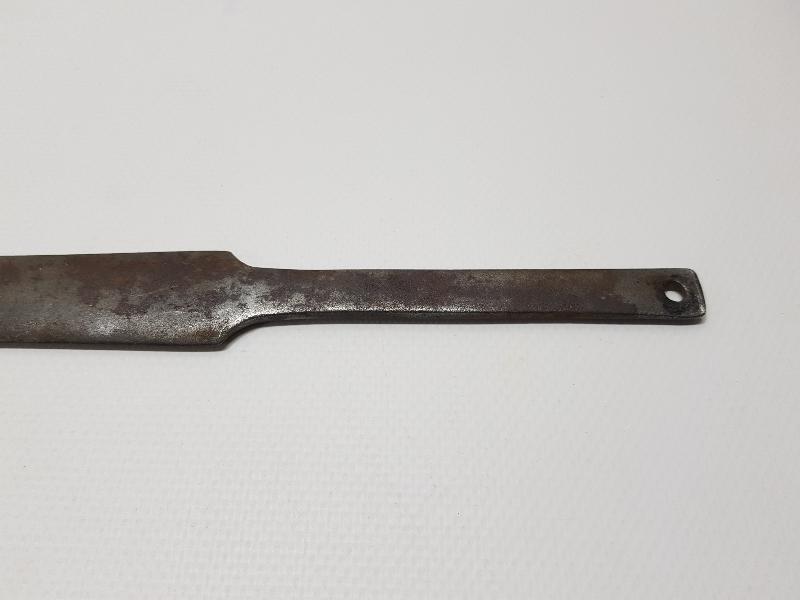 OSMANLI DÖNEMİ KILIÇ MASATI