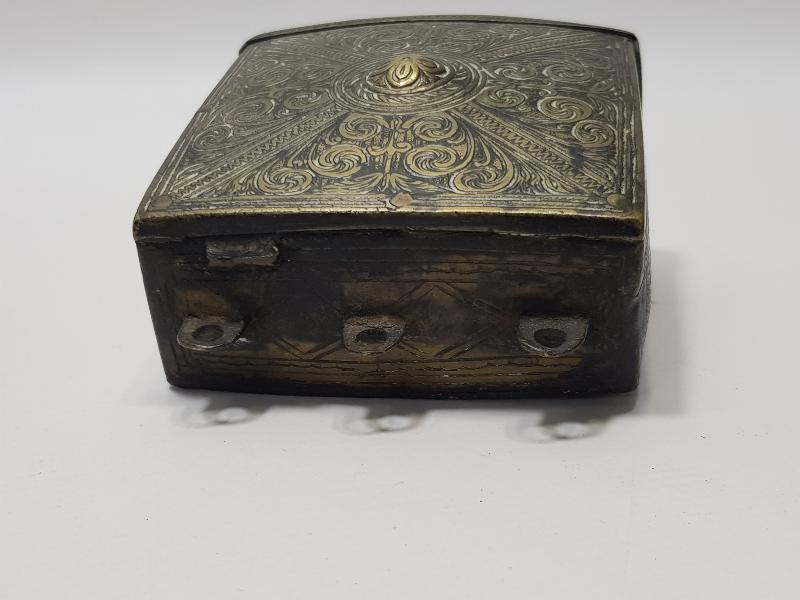 OSMANLI DÖNEMİ ÜZERİ KALEM İŞÇİLİKLİ NADİR FORMDA ÇAPUTLUK