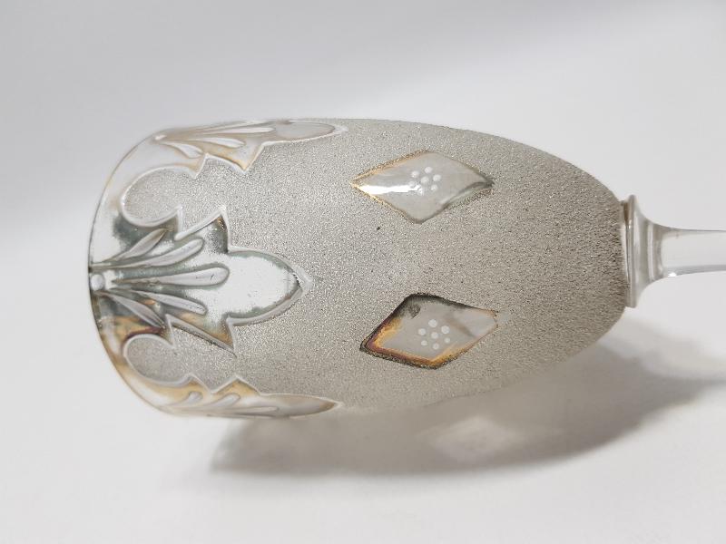 OSMANLI PAZARI İÇİN YAPILMIŞ ALTIN YALDIZLI VE MİNELİ KRİSTAL KADEH