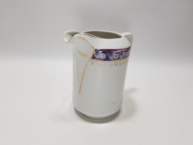 OSMANLICA DAMGALI PORSELEN SÜTLÜK