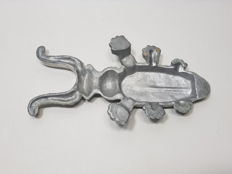 1930'LARDAN BÖCEK FORMLU ÇOK NADİR AYAKKABI ÇIKARMA ALETİ