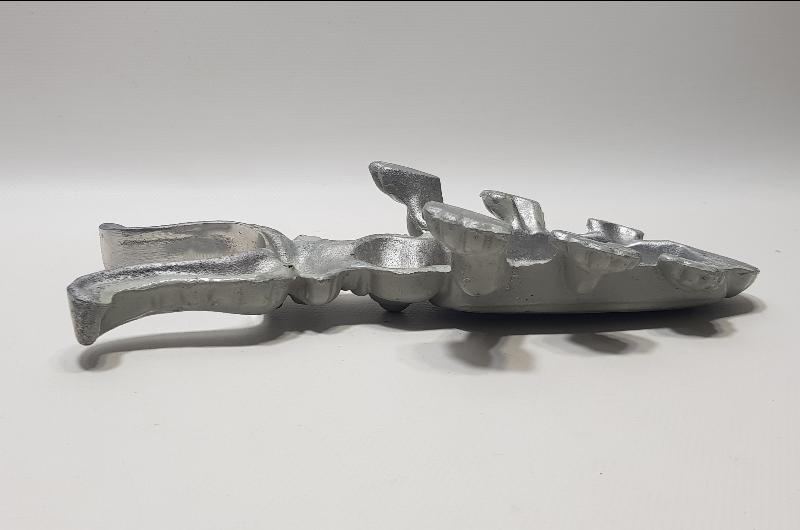 1930'LARDAN BÖCEK FORMLU ÇOK NADİR AYAKKABI ÇIKARMA ALETİ