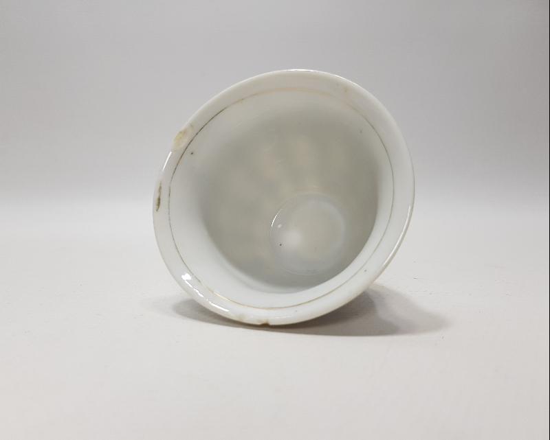 OSMANLI DÖNEMİ AY YILDIZLI PORSELEN KAHVE FİNCANI