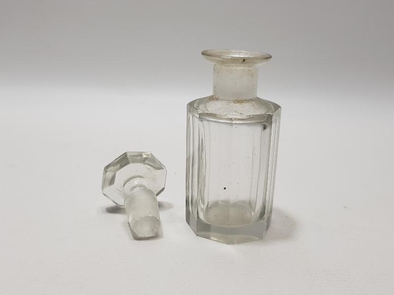 OSMANLI DÖNEMİ KESME KRİSTAL PARFÜM ŞİŞESİ