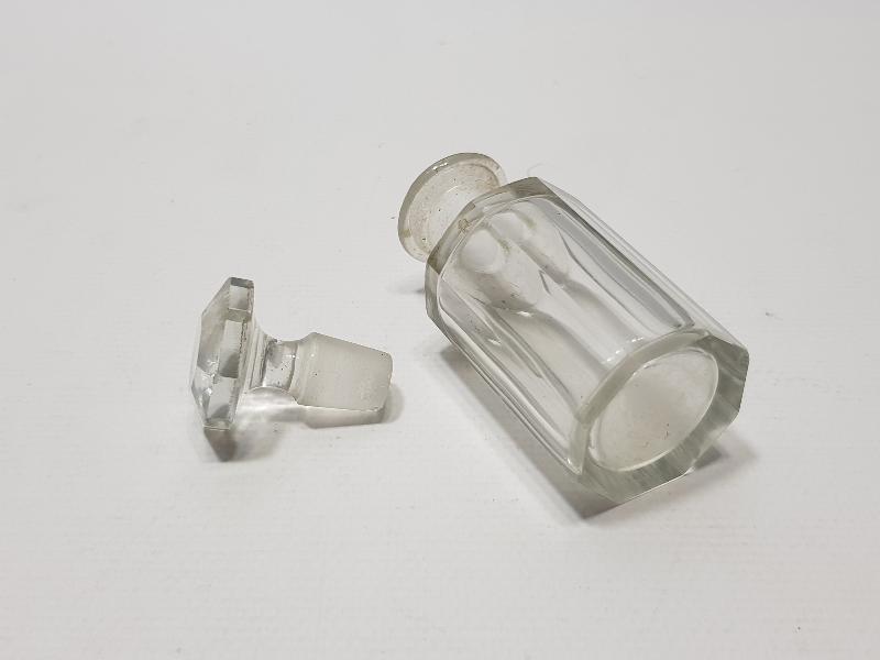 OSMANLI DÖNEMİ KESME KRİSTAL PARFÜM ŞİŞESİ