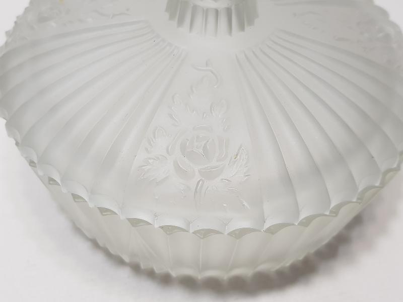 OSMANLI DÖNEMİ NADİR FORMDA KRİSTAL BONBONİYER