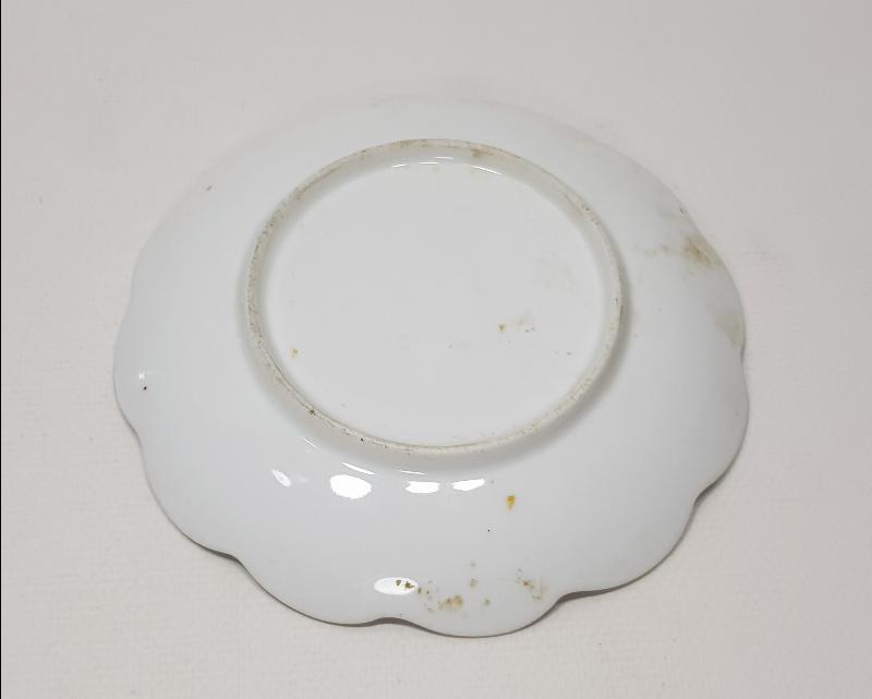 OSMANLI PAZARI İÇİN YAPILMIŞ PORSELEN YEMİŞLİK