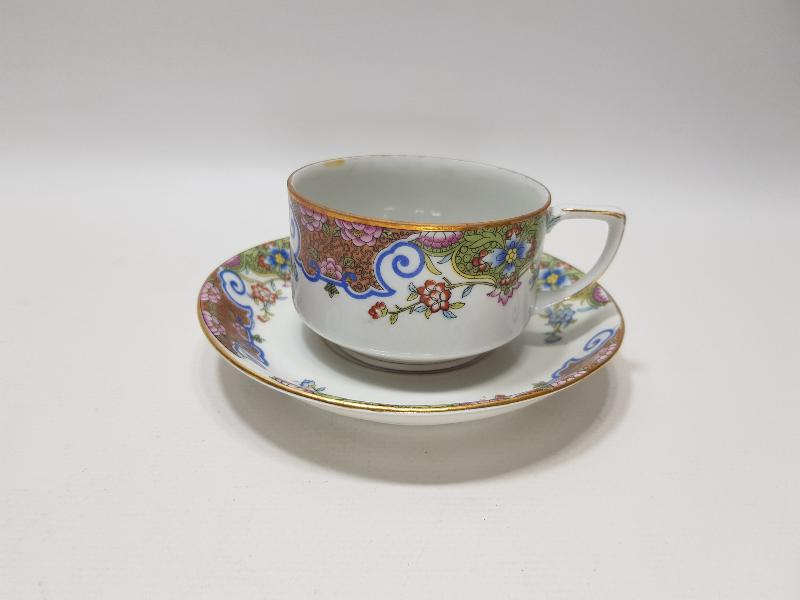 OSMANLICA DAMGALI KUZNETSOV ÇAY FİNCANI