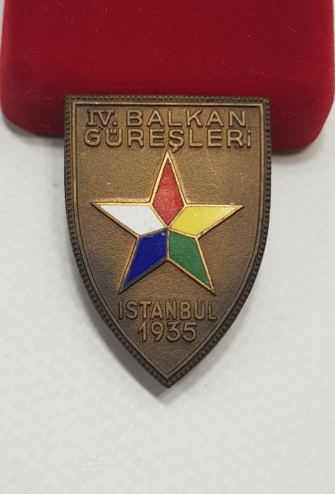 1935 İSTANBUL 4. BALKAN GÜREŞLERİ NADİR MADALYA ROZET