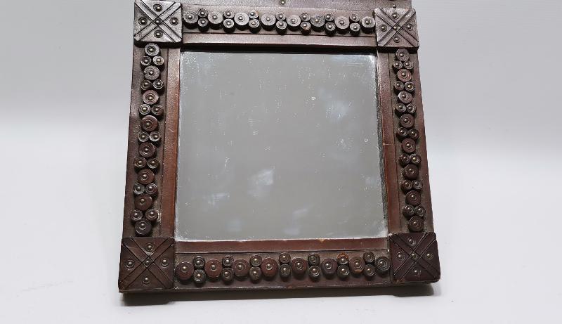 OSMANLI DÖNEMİ ÇOK NADİR DERİ ÇERÇEVELİ TAŞ AYNA