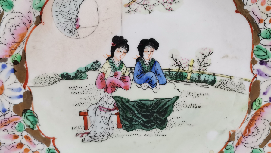 1900 BAŞLARI TAMAMI EL BOYAMA ESKİ ÇİN PORSELEN TABAK