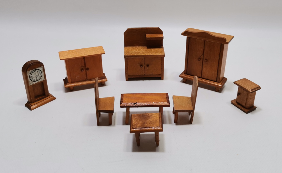 ANTİKA EL YAPIMI AHŞAP ODA TAKIMI MİNYATÜRÜ