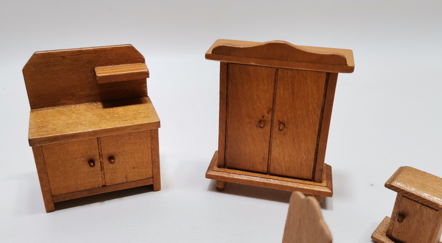 ANTİKA EL YAPIMI AHŞAP ODA TAKIMI MİNYATÜRÜ
