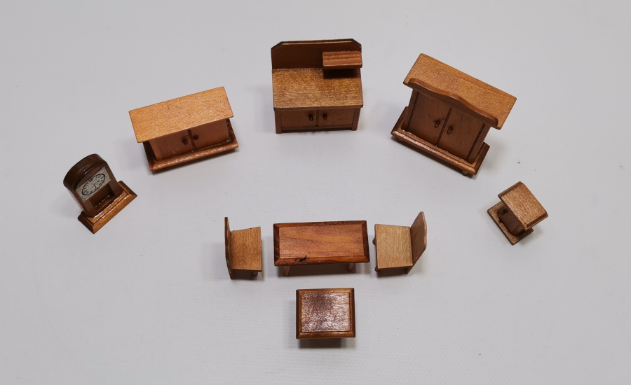 ANTİKA EL YAPIMI AHŞAP ODA TAKIMI MİNYATÜRÜ