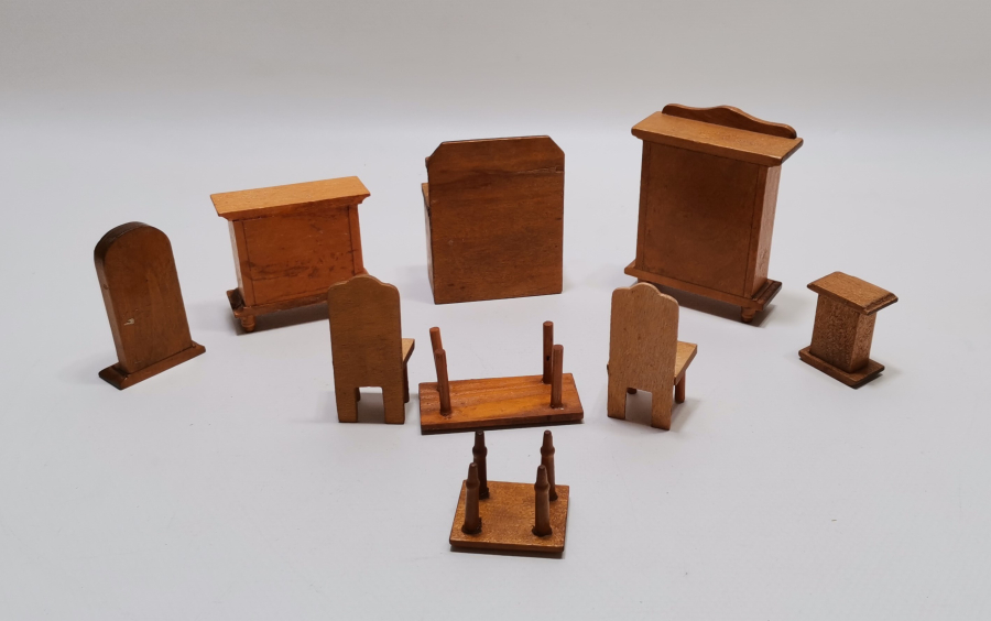 ANTİKA EL YAPIMI AHŞAP ODA TAKIMI MİNYATÜRÜ
