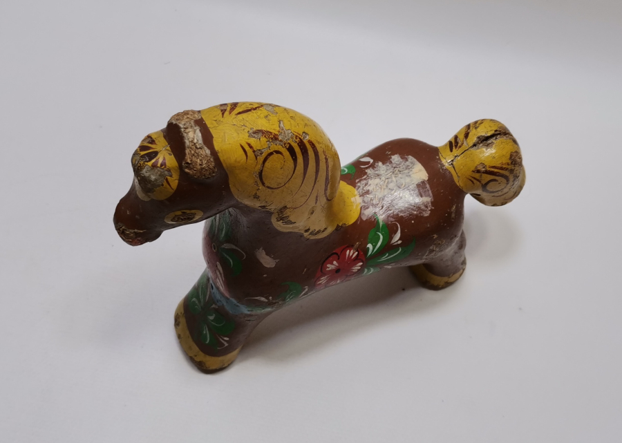 EL BOYAMA ANTİKA OYUNCAK AT