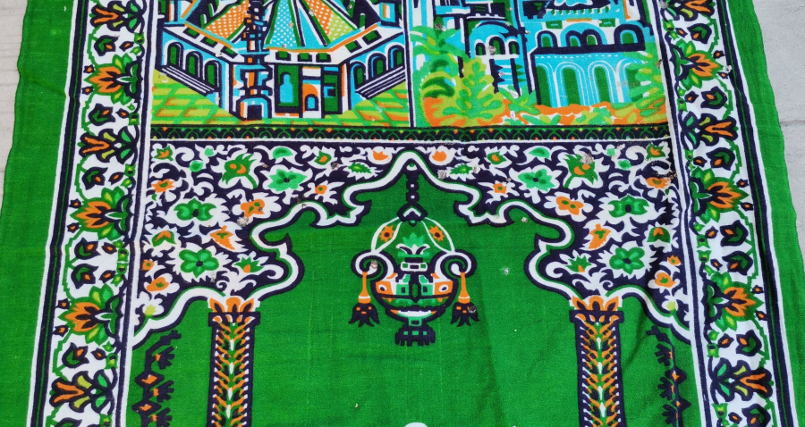 KABE-İ ŞERİF GÖRSELLİ ANTİKA SECCADE