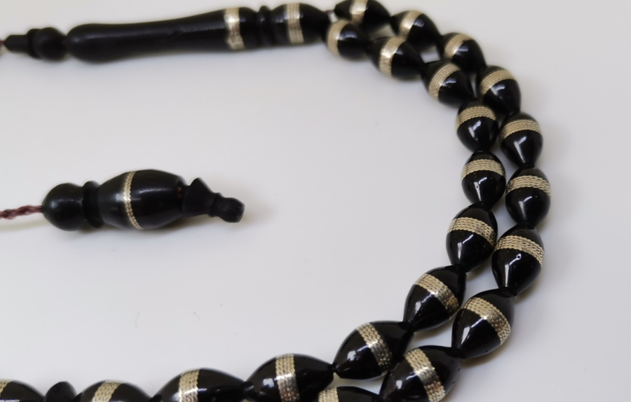 KUKA ÜZERİ SARMA İŞÇİLİKLİ TESPİH