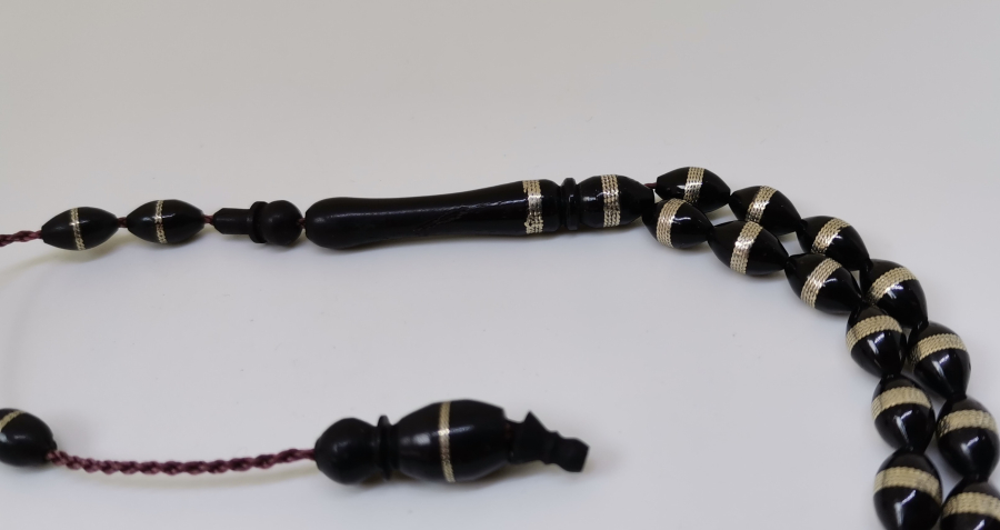 KUKA ÜZERİ SARMA İŞÇİLİKLİ TESPİH