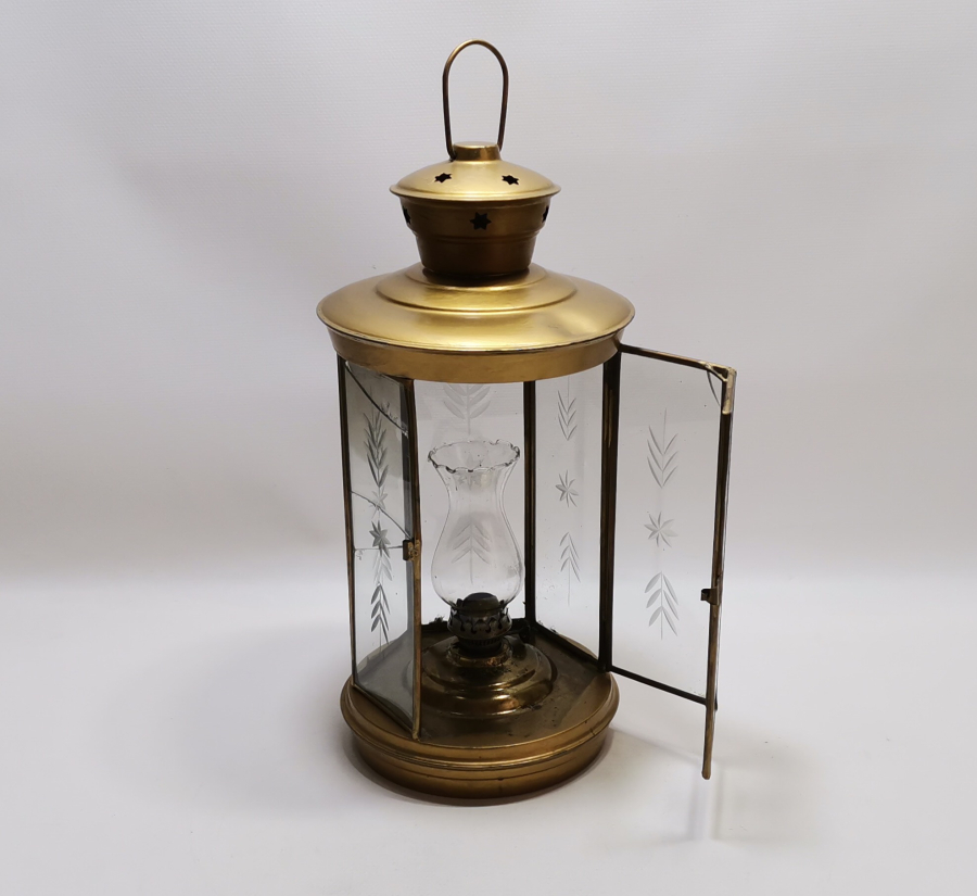 NADİR FORMDA ANTİKA SEYYAR GAZ LAMBASI